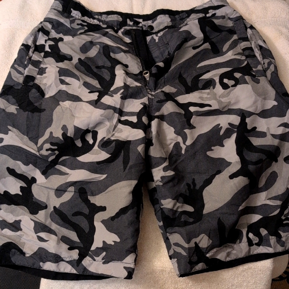 Men's Reversible Swim Board Shorts - Camo Gray/Black
